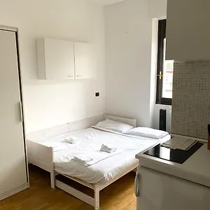 Comfy Near The Station Milán